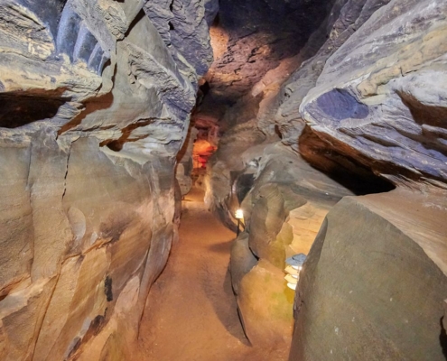 Laurel Caverns Passage detail